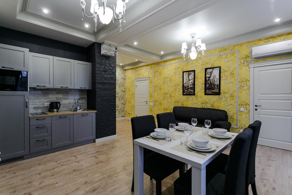 Royal Rent Minsk公寓 外观 照片
